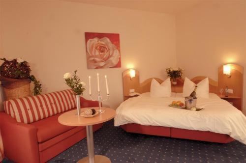 Hotel Restaurant Talblick Bad Ditzenbach Room photo