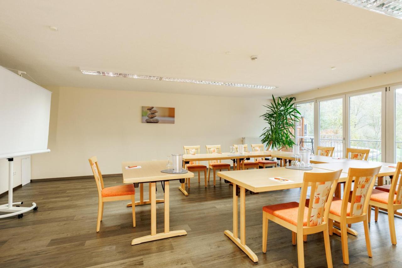 Hotel Restaurant Talblick Bad Ditzenbach Exterior photo