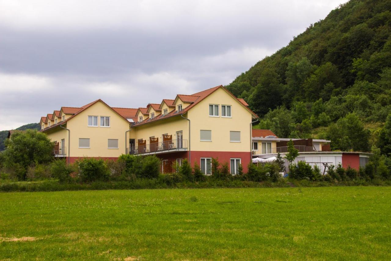 Hotel Restaurant Talblick Bad Ditzenbach Exterior photo
