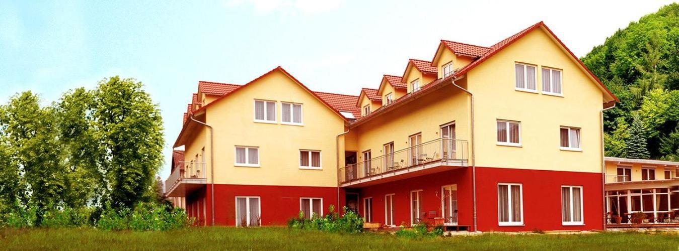 Hotel Restaurant Talblick Bad Ditzenbach Exterior photo