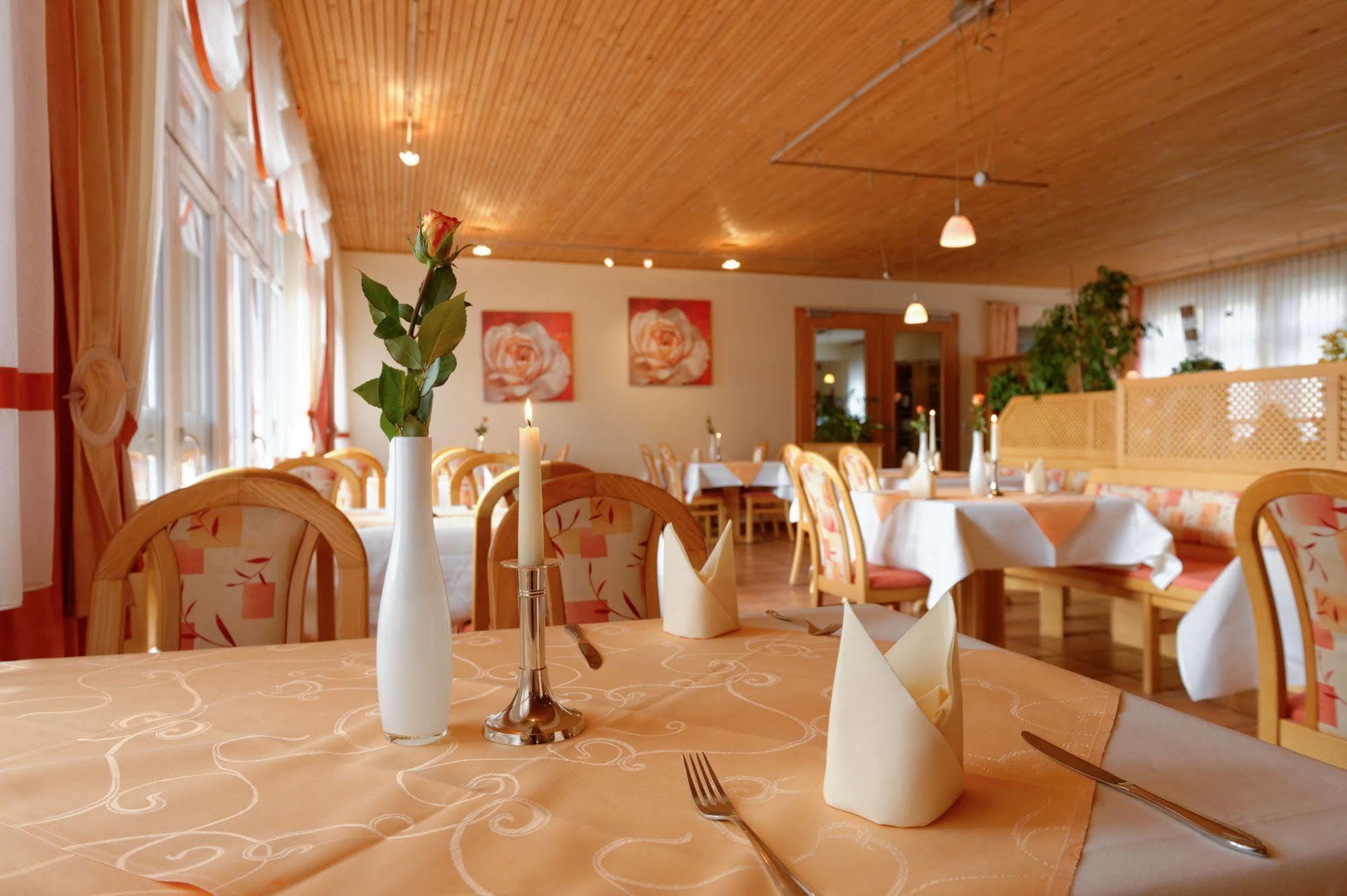 Hotel Restaurant Talblick Bad Ditzenbach Exterior photo